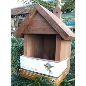 Chapelwood Robin Nesting Box Waterperry Gardens Oxfordshire