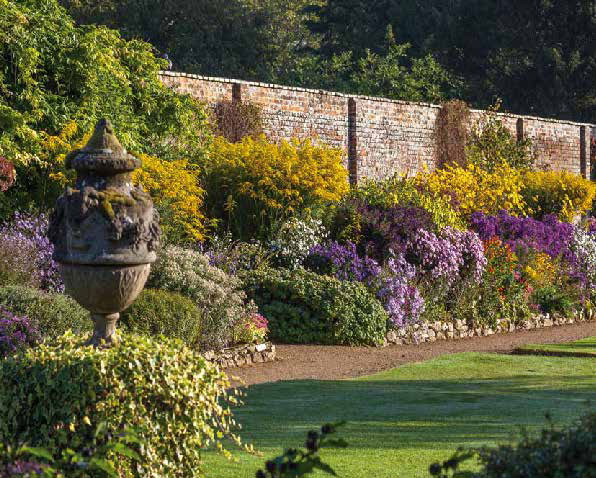 Gardens at Waterperry Gardens